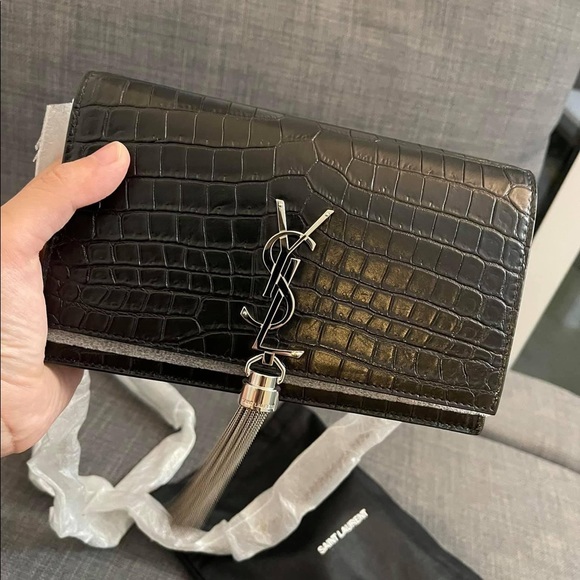 YSL Black Croc Kate Tassel Chain Wallet Bag - Picture 4 of 6